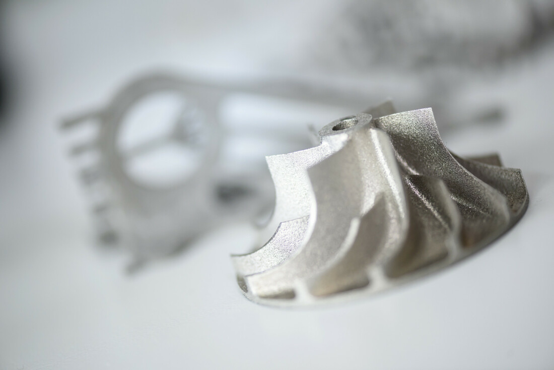 Ein Flugzeug-Bauteil aus dem 3D-Drucker.