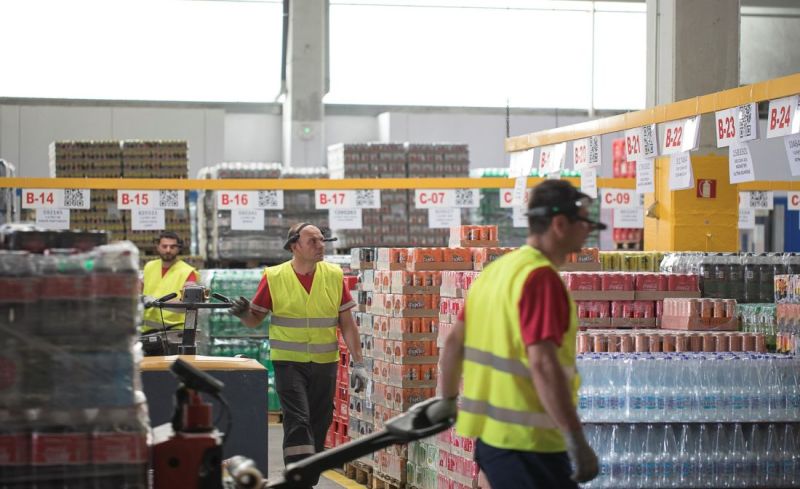 In the Coca-Cola warehouse: complete accuracy thanks to smart glasses