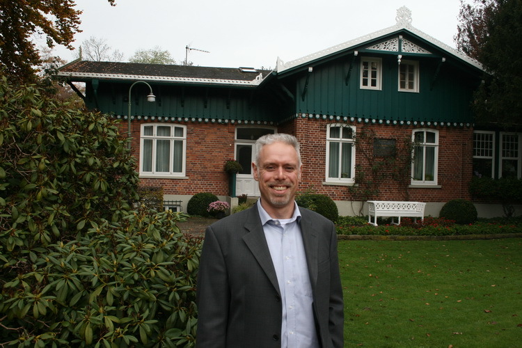 Tim Grossmann, the manager of the Bürgerpark, lives in the Schweizerhaus, which was built in 1871 and is the second-largest building in the park 